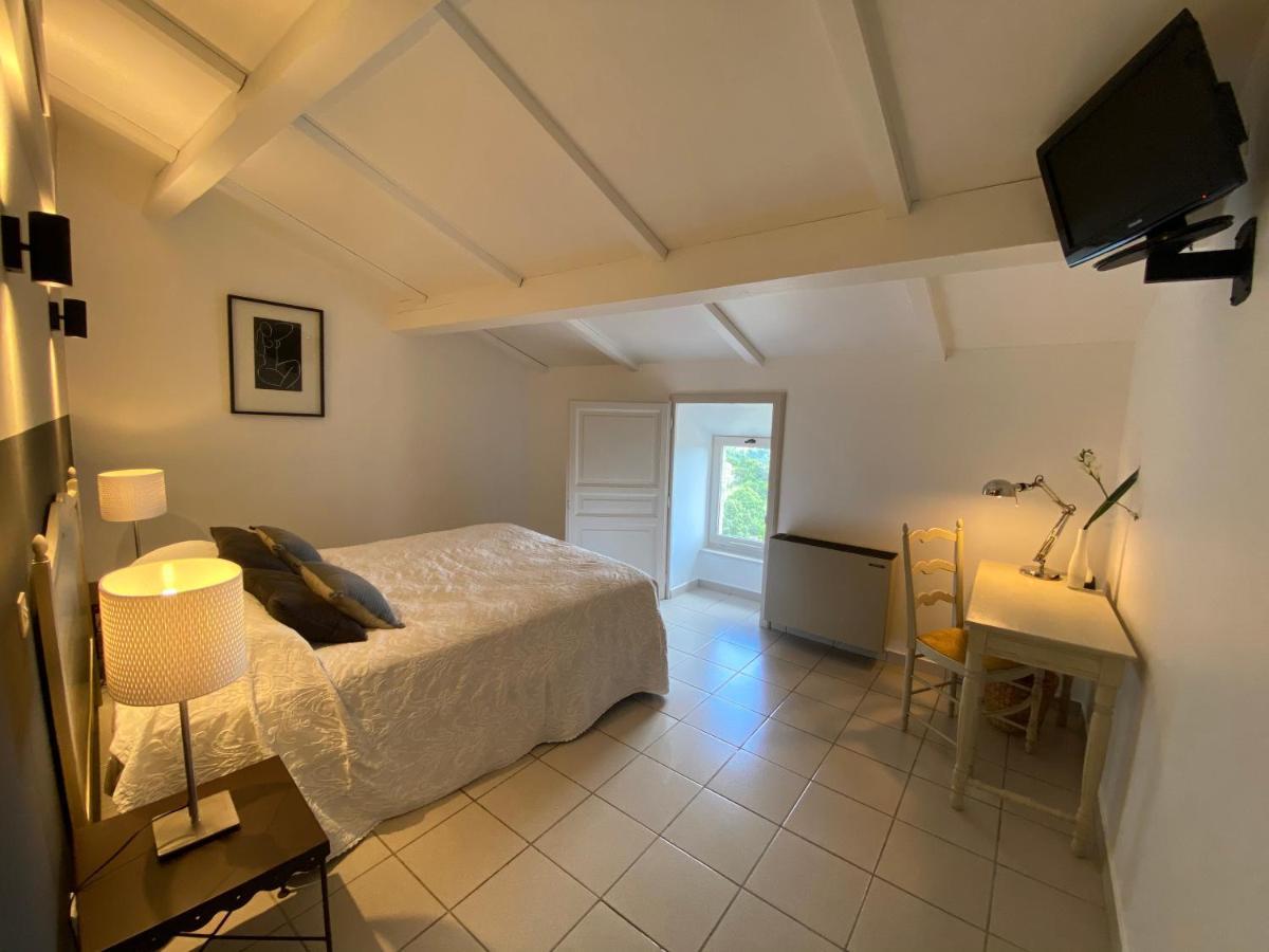 Auberge De La Tour De Brison Sanilhac  Zewnętrze zdjęcie