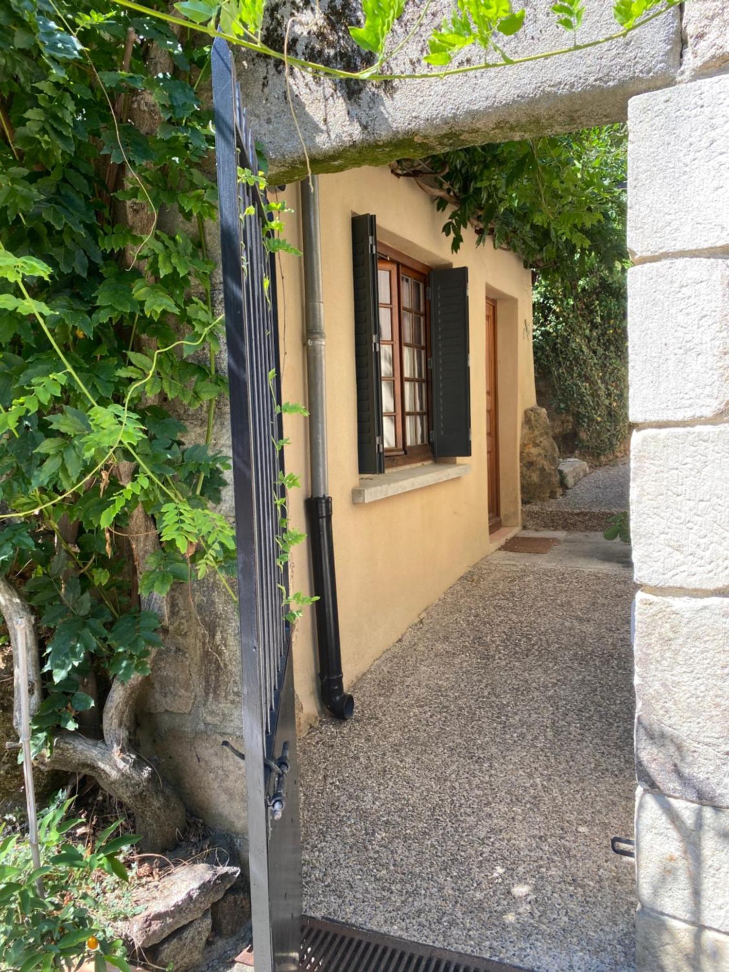 Auberge De La Tour De Brison Sanilhac  Pokój zdjęcie